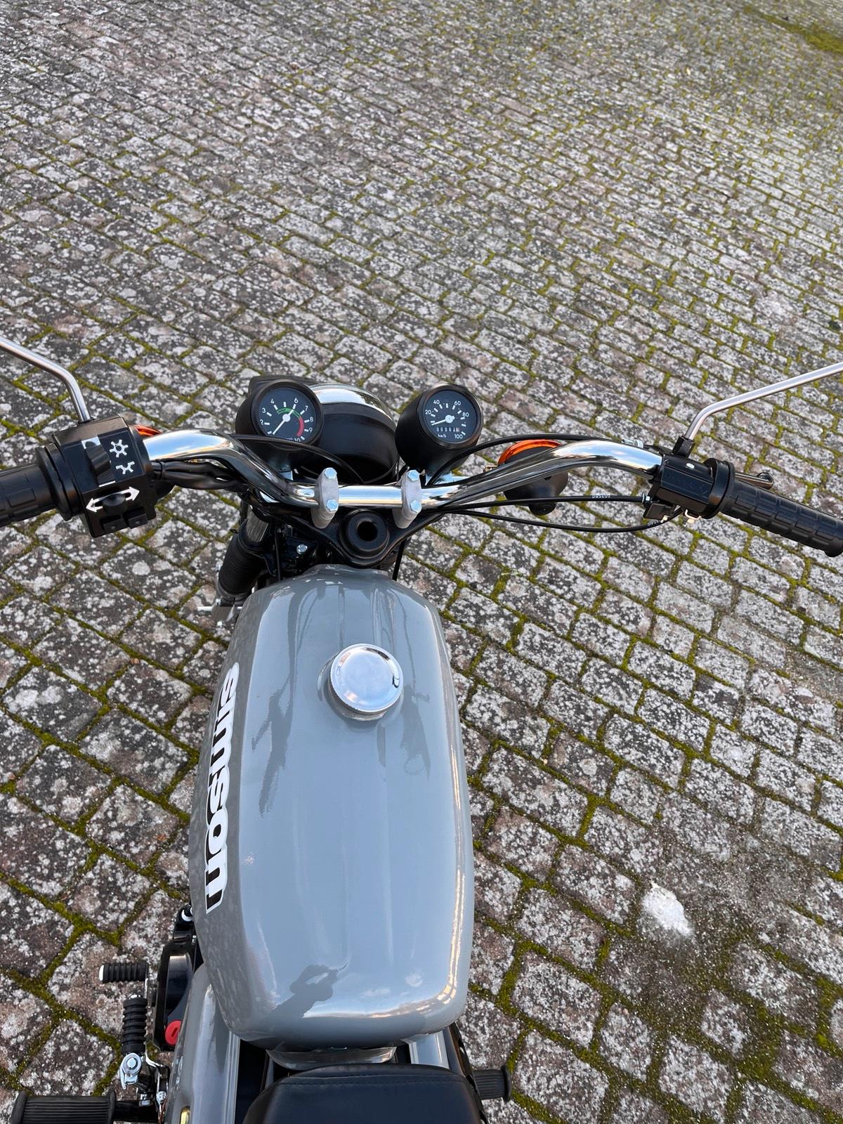 Simson S51 Mausgrau Schwarzer Motor Neuaufbau - Image 6