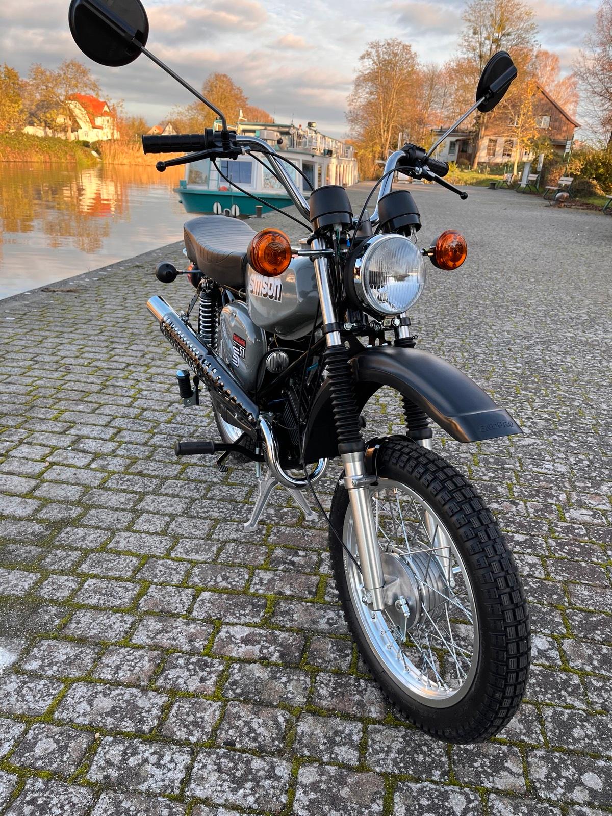 Simson S51 Mausgrau Schwarzer Motor Neuaufbau - Image 7