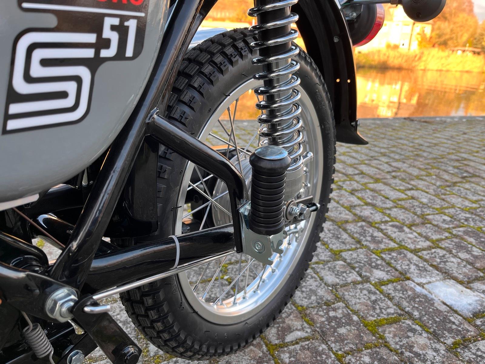 Simson S51 Mausgrau Schwarzer Motor Neuaufbau - Image 9