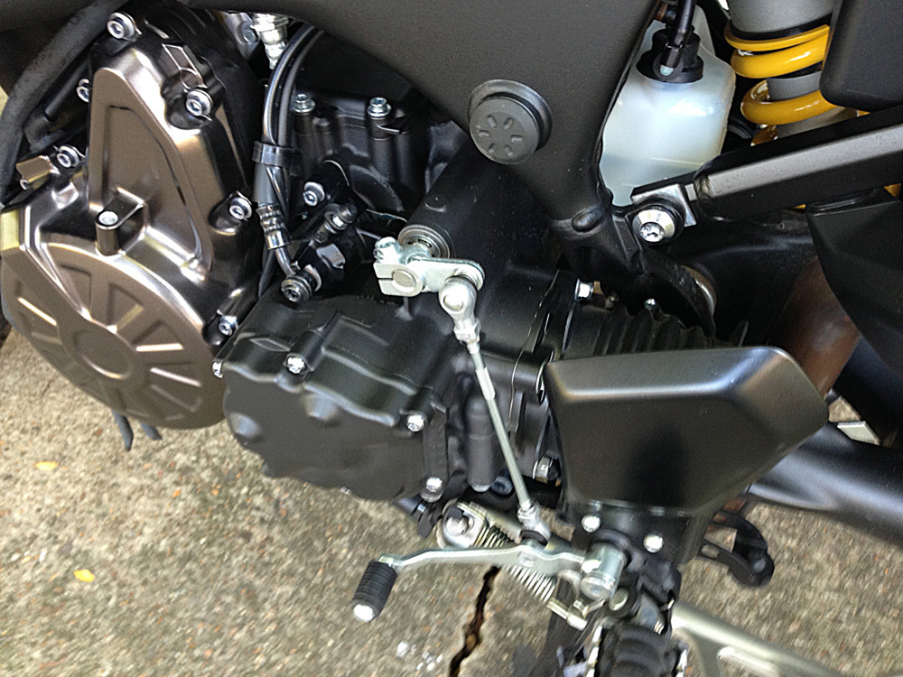 2016 Yamaha SUPER TENERE XT1200Z - Image 8