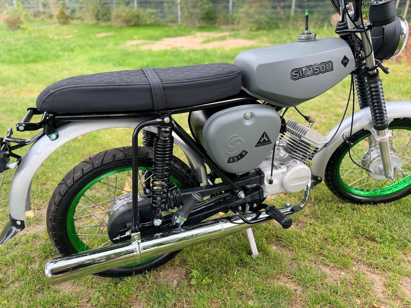 1989 Simson S51 Neuaufbau 4 Gang Vape DDR Papiere „Green Edition“ - Image 4