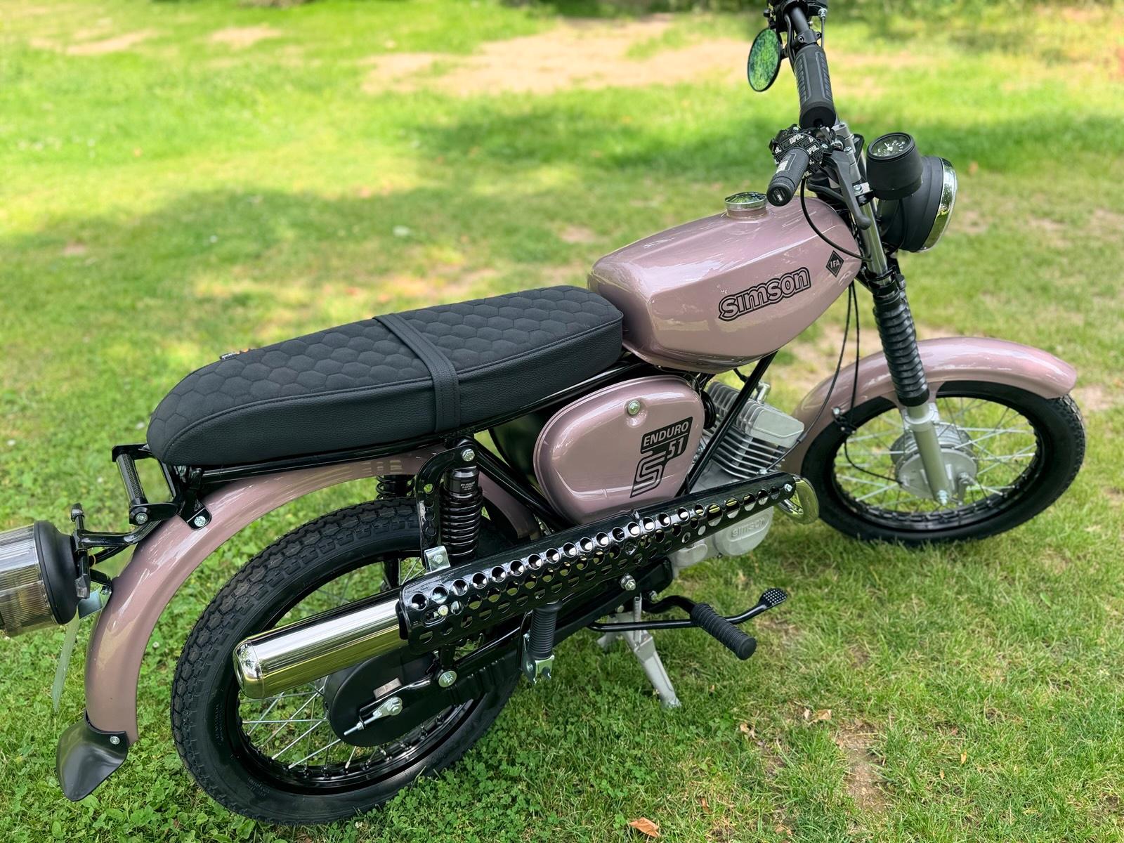 1989 Simson S51 Enduro Neuaufbau 4 Gang Vape KBA „Frozen Berry“ - Image 6